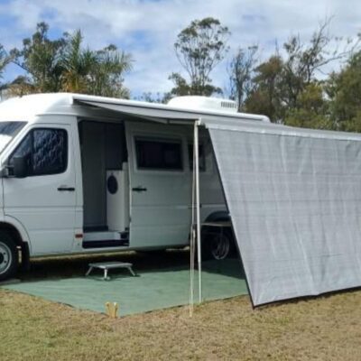 Cool shade wall on Motor home 3.75m long x 2 m drop